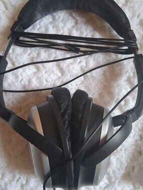 BOSE QUIET COMFORT 15 HEADPHONES